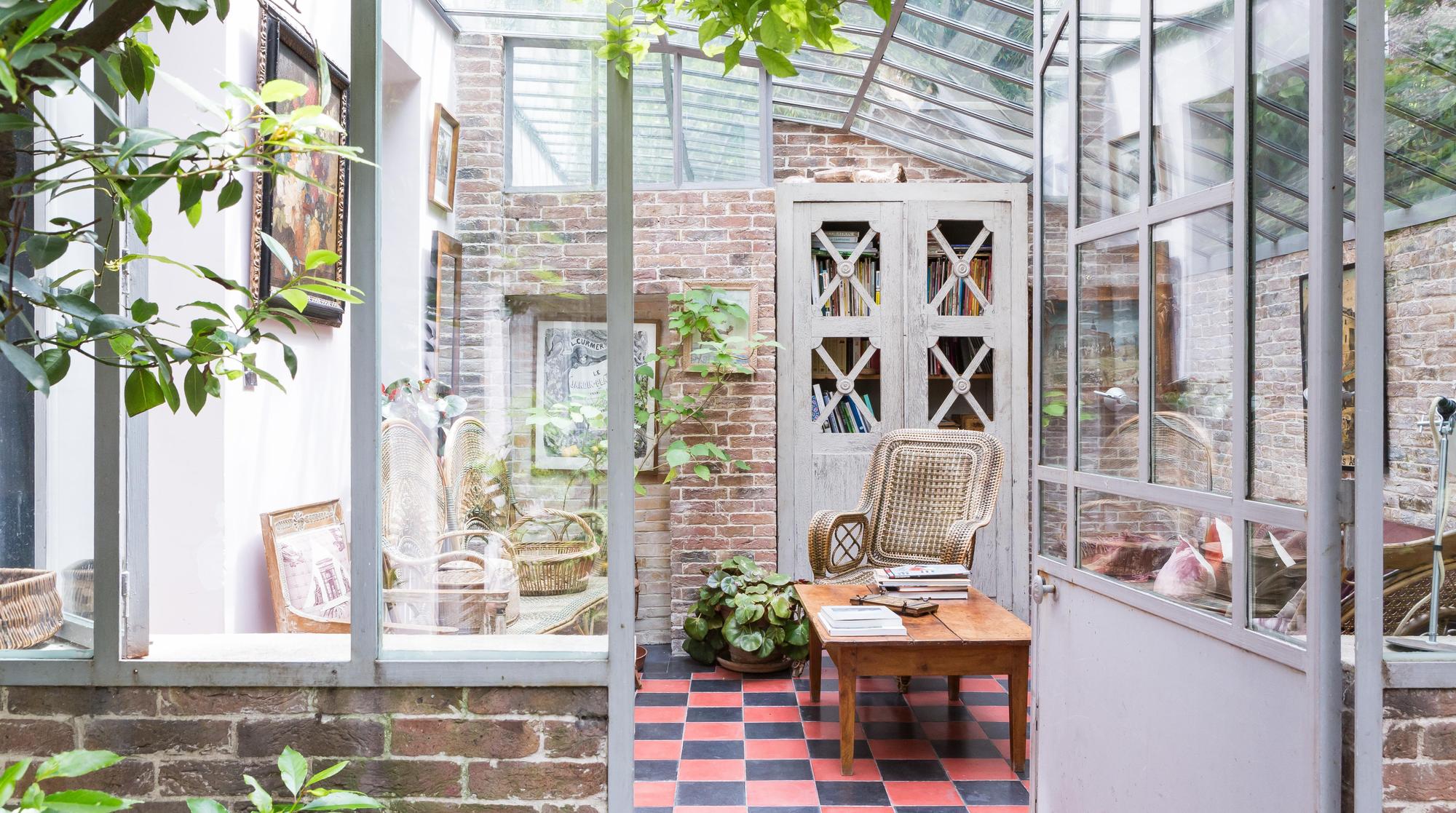 The Best Pet Friendly Airbnbs in Paris The Plum Guide